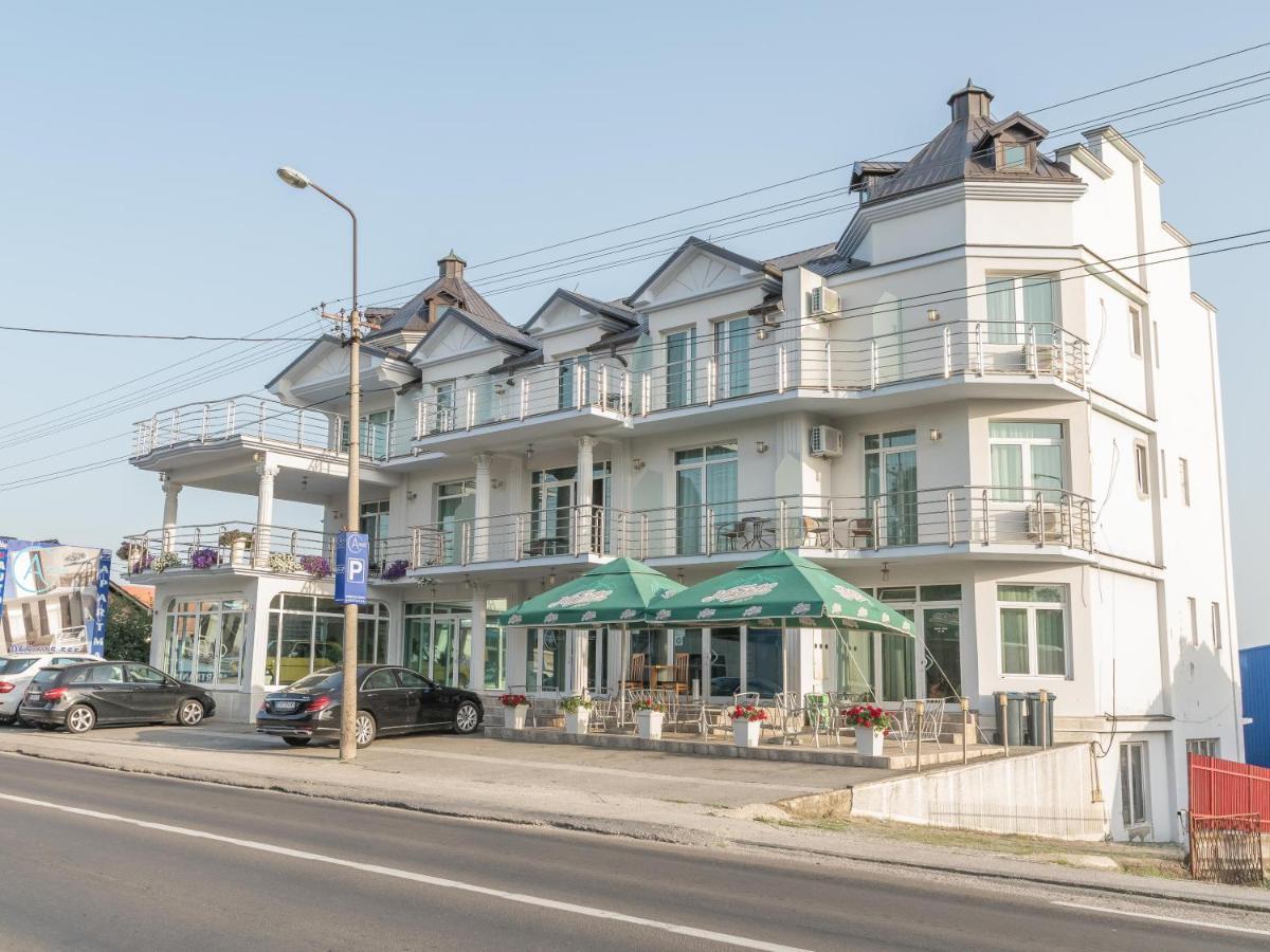 Mrcajevci A Klub Apartmani المظهر الخارجي الصورة