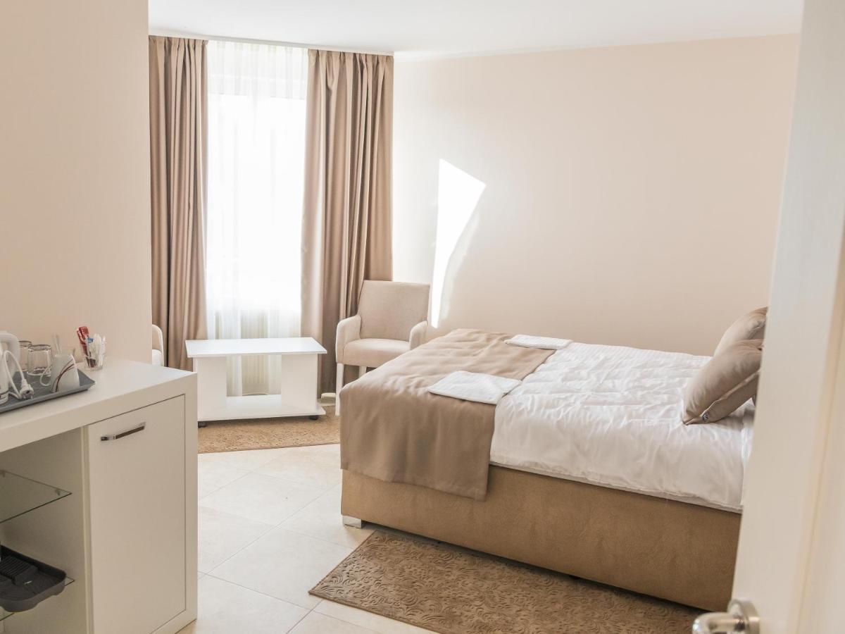 Mrcajevci A Klub Apartmani المظهر الخارجي الصورة