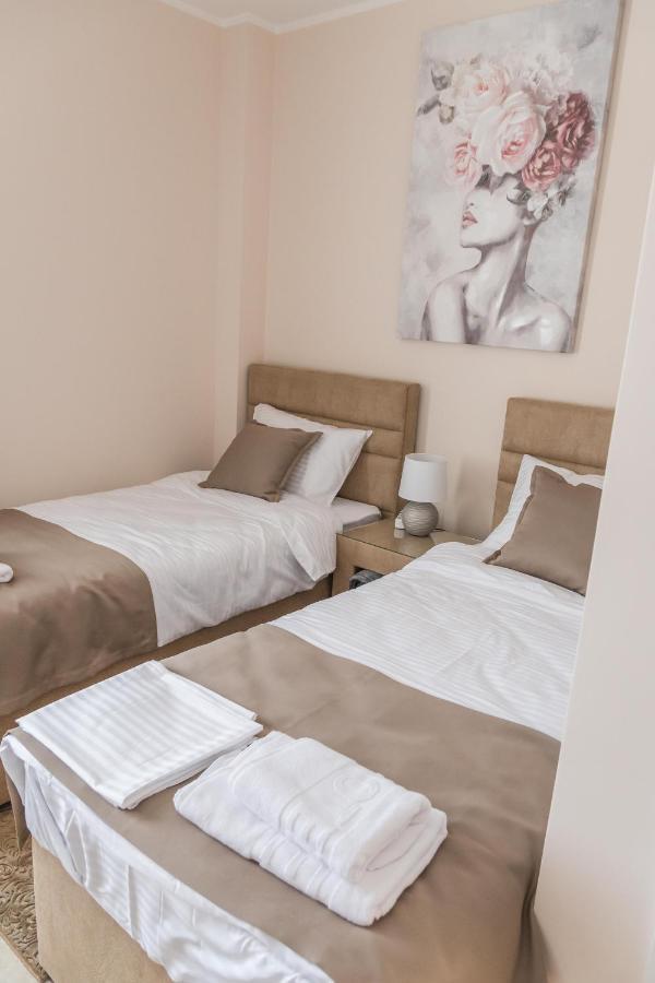 Mrcajevci A Klub Apartmani المظهر الخارجي الصورة