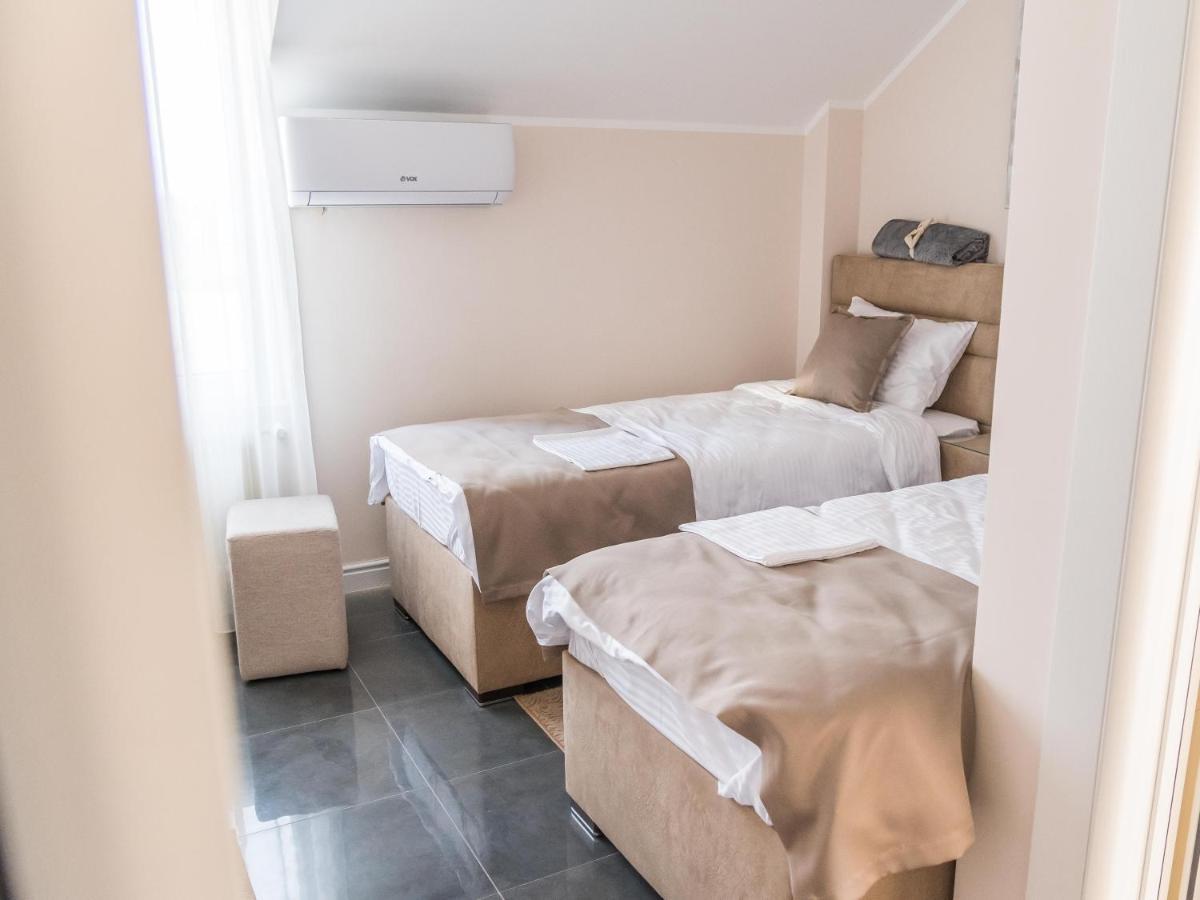 Mrcajevci A Klub Apartmani المظهر الخارجي الصورة
